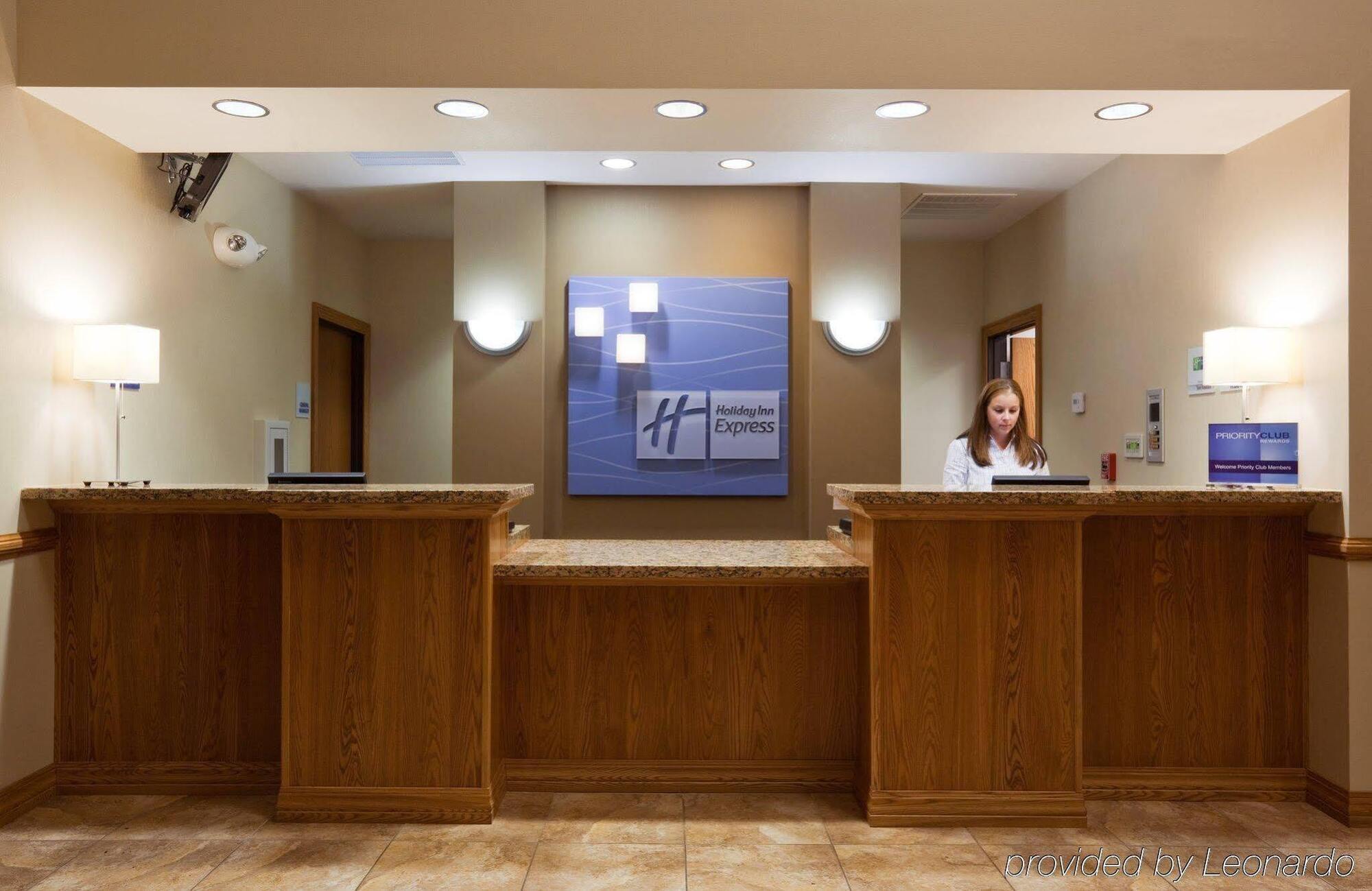Holiday Inn Express Hotel & Suites Antigo By Ihg Kültér fotó